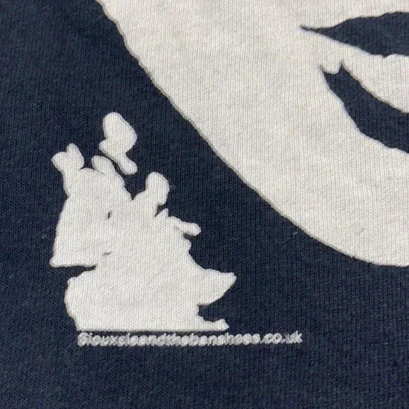 SOLD Vintage Siouxsie and the Banshees Band Tour Concert Cut Off Shirt - M - Picture 3 of 3